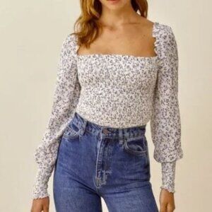 Reformation floral print puff long sleeves crop top